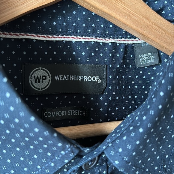 WEATHERPROOF Men’s Short Sleeve Polka Dot Button Down Shirt - Picture 3 of 6